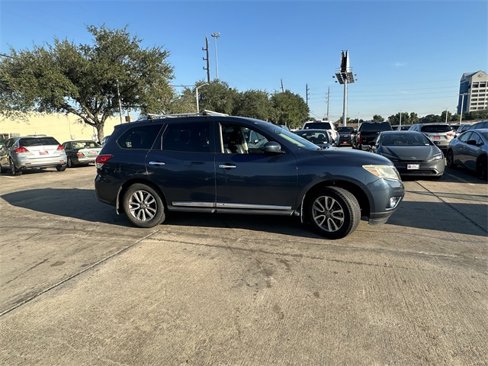 Used 2014 Nissan Pathfinder SL w/ SL Premium Package image 3
