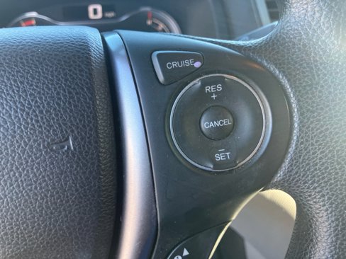 Used 2017 Honda Pilot EX image 16