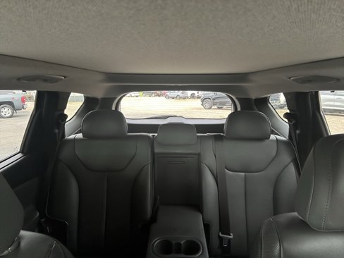Used 2022 Hyundai Santa Fe Limited image 24