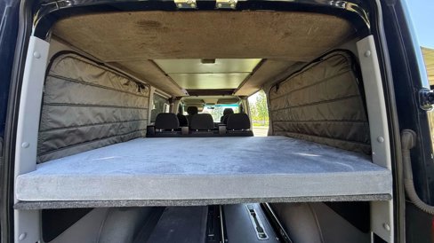 Used 2015 Mercedes-Benz Sprinter 2500 image 15