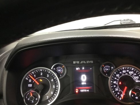 Used 2019 RAM 1500 Big Horn image 31