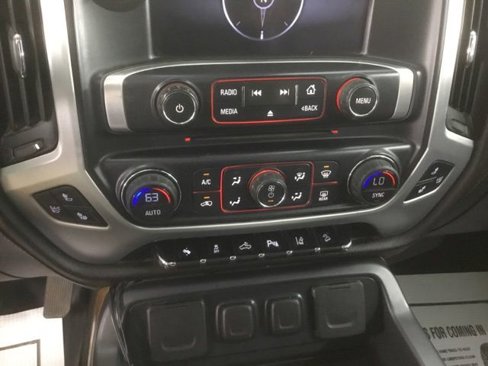 Used 2014 GMC Sierra 1500 SLT w/ SLT Crew Cab Value Package image 27