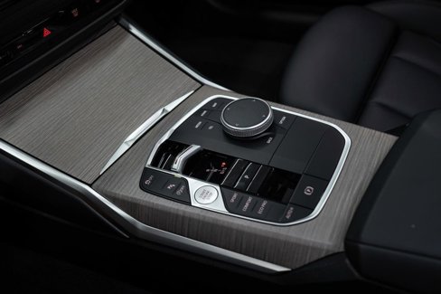 Used 2025 BMW 430i Coupe w/ Premium Package image 20