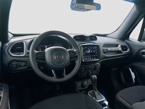 Used 2021 Jeep Renegade Latitude image 23