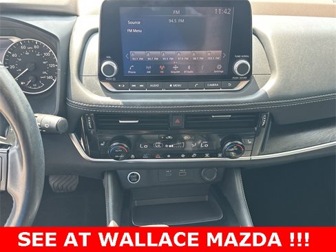 Used 2021 Nissan Rogue SL image 32