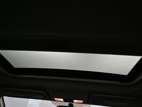 Used 2015 Mitsubishi Outlander SE image 47