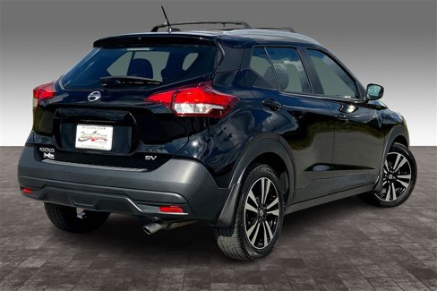 Used 2019 Nissan Kicks SV w/ Exterior Package image 14