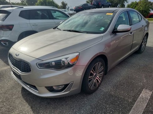 Used 2014 Kia Cadenza Premium w/ Luxury Package image 8