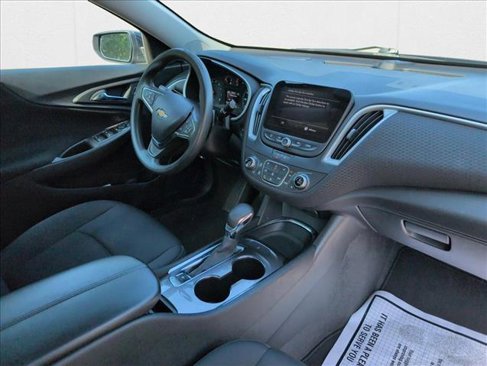 Used 2023 Chevrolet Malibu LT image 22