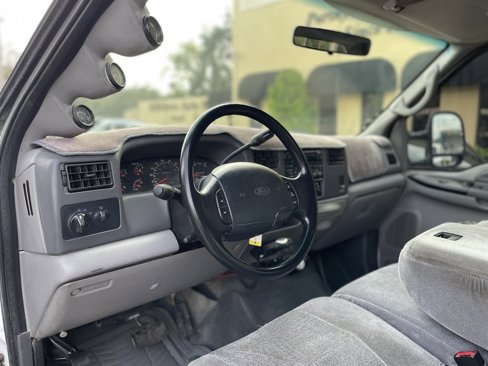 Used 1999 Ford F350 XLT image 15