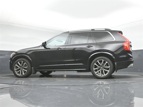 Used 2019 Volvo XC90 T5 Momentum w/ Protection Package Premier image 13