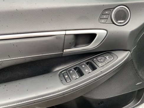 Used 2021 Hyundai Sonata Limited image 20