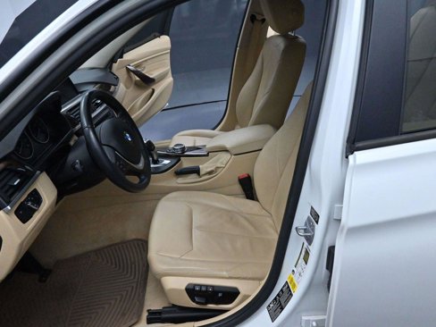 Used 2014 BMW 328i xDrive Sedan image 12