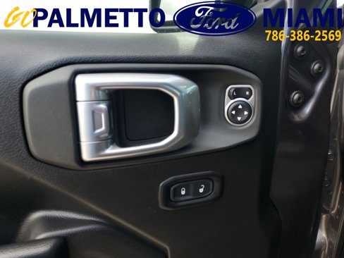 Used 2021 Jeep Wrangler Sport image 12
