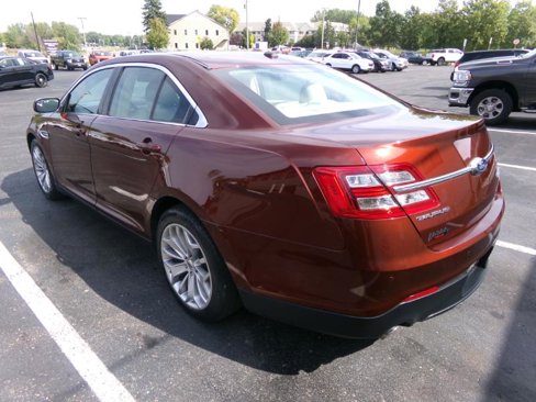 Used 2015 Ford Taurus Limited image 5
