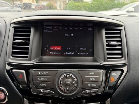 Used 2017 Nissan Pathfinder SV w/ Trailer Tow Package image 39