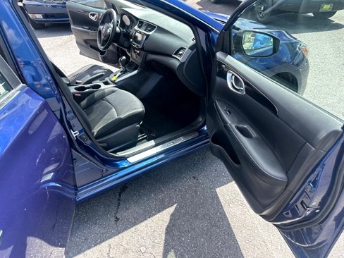 Used 2019 Nissan Sentra SV image 29