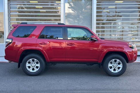 Used 2024 Toyota 4Runner SR5 image 7
