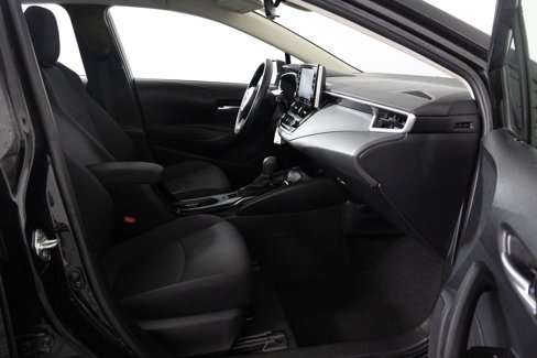 Used 2021 Toyota Corolla LE image 36