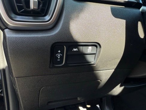 Used 2021 Kia Sorento LX image 24