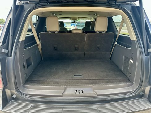 Used 2019 Ford Expedition Max Limited image 14