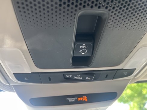 Certified 2023 Honda HR-V EX-L image 20
