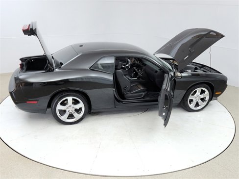 Used 2009 Dodge Challenger R/T image 24