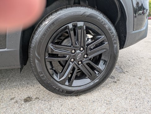 New 2025 Chevrolet Trax ACTIV w/ Sunroof Package image 7