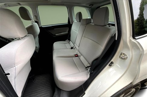 Used 2018 Subaru Forester 2.5i Premium image 19