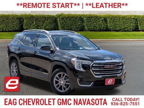 Used 2023 GMC Terrain SLT image 1
