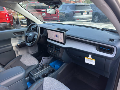New 2025 Ford Maverick XLT image 13