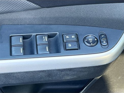 Used 2016 Honda CR-V EX-L image 17
