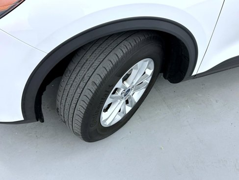 Used 2022 Ford Escape SE w/ Cold Weather Package image 23