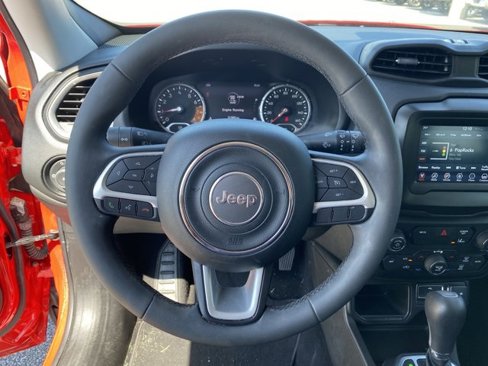 Used 2021 Jeep Renegade Latitude image 35