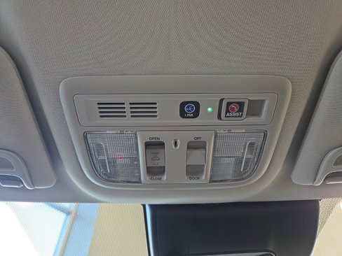 Used 2022 Honda Insight Touring image 28