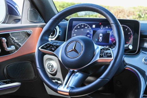 Certified 2022 Mercedes-Benz C 300 4MATIC Sedan image 15