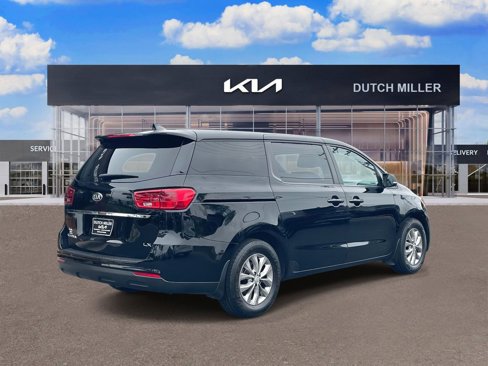 Used 2021 Kia Sedona LX image 7