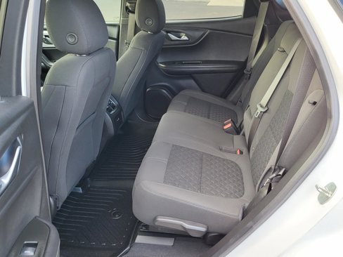 Used 2022 Chevrolet Blazer LT image 13