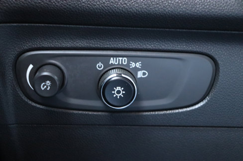 Used 2023 Buick Envision Preferred image 43