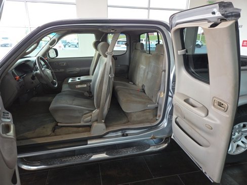 Used 2004 Toyota Tundra SR5 image 10