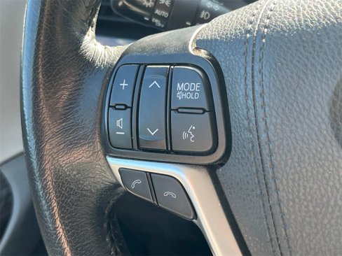 Used 2020 Toyota Sienna XLE image 33