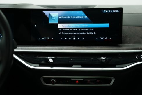 Used 2024 BMW X5 xDrive40i w/ Premium Package image 36