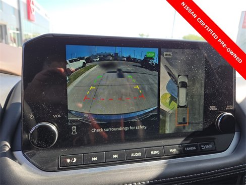 Used 2023 Nissan Rogue SL w/ SL Premium Package image 23