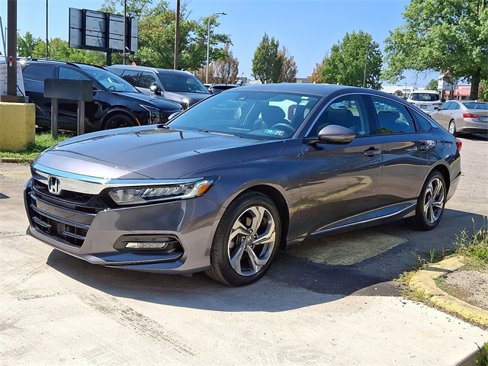 Used 2019 Honda Accord EX image 3