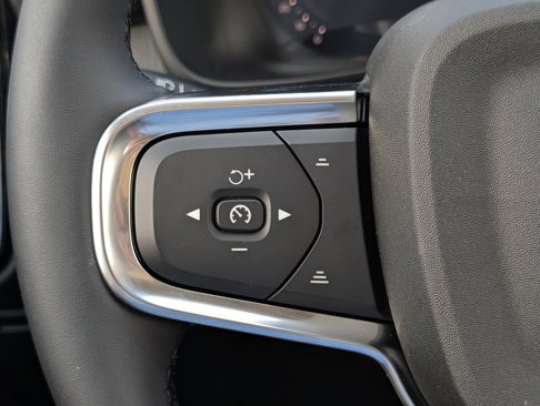 New 2026 Volvo XC40 B4 Plus w/ Protection Package Premier image 13
