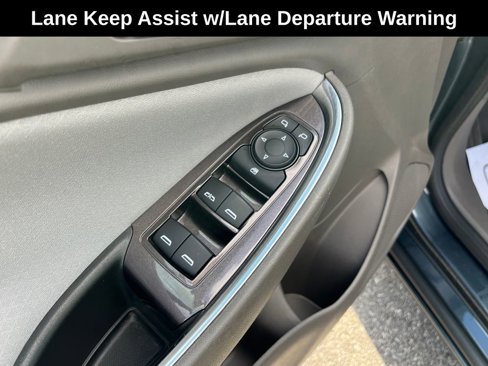 Used 2021 Chevrolet Malibu LT image 15