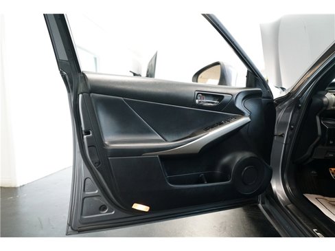 Used 2016 Lexus IS 200t image 16