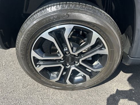 Used 2022 Jeep Compass Limited image 21