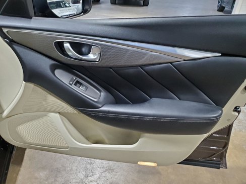 Used 2014 INFINITI Q50 Premium w/ Navigation Package image 17