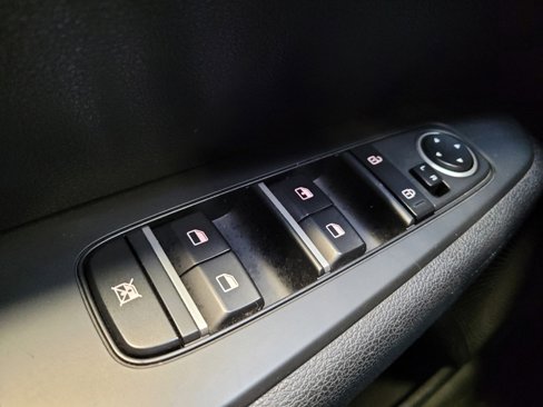 Used 2019 Kia Forte LXS image 27